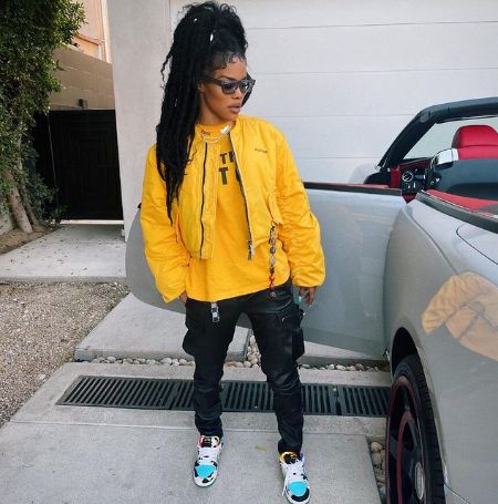 Teyana Taylor is fond of cars.